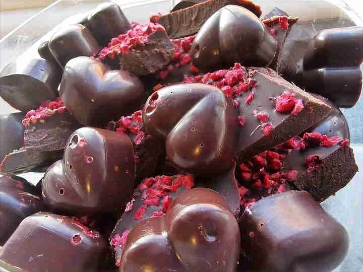 Vegan Chocolate Recipe with Raspberry